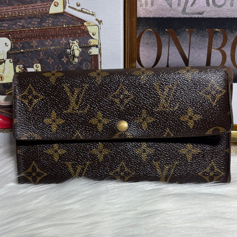 Louis Vuitton Wallet